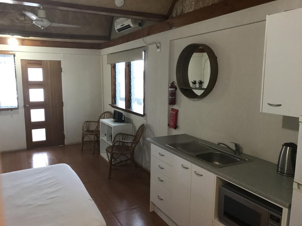 Boathouse Apartments Neiafu Luaran gambar